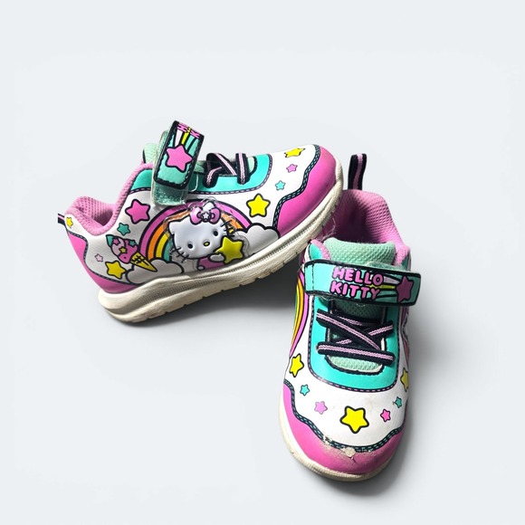 Sanrio Other - Hello Kitty Sanrio Girls Light- Up Sneakers Size 9